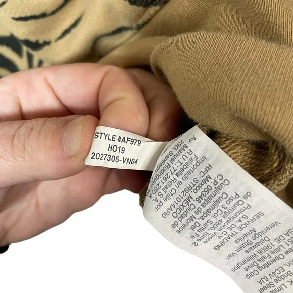 Madewell Women’s Crop Sweatshirt in Tiger Print Size M - Picture 13 of 15